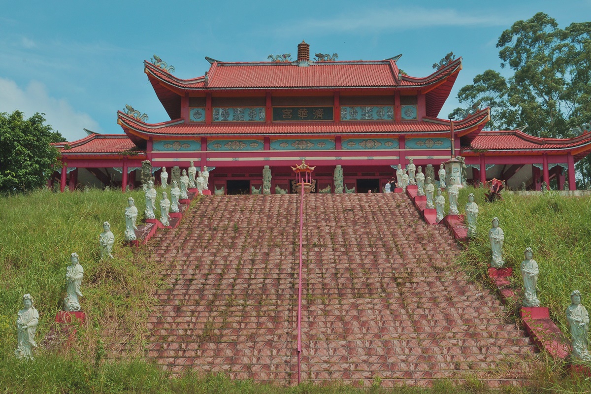 Conheça 5 templos budistas no interior de SP