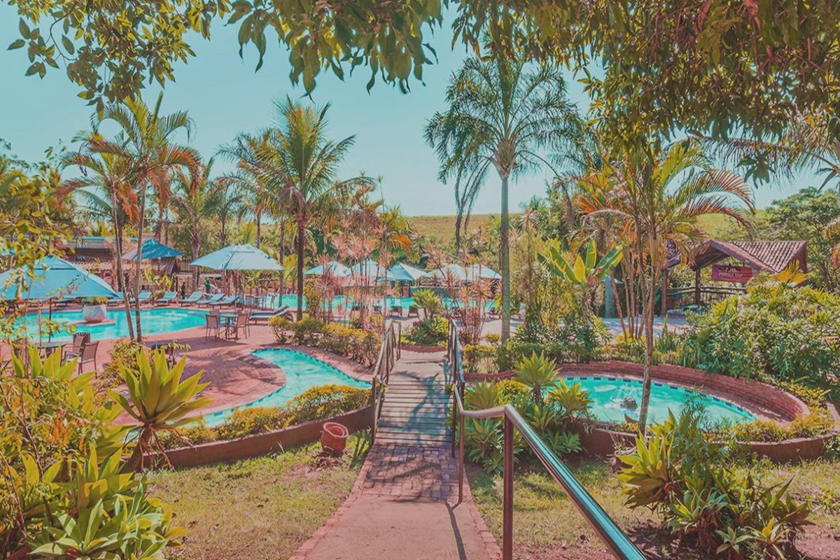 TOP 5 hotéis com piscina no interior de SP