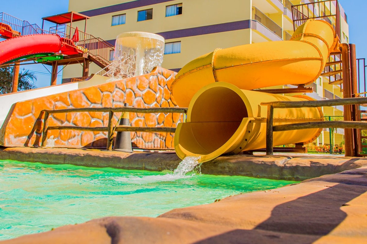 TOP 5 hotéis com piscina no interior de SP