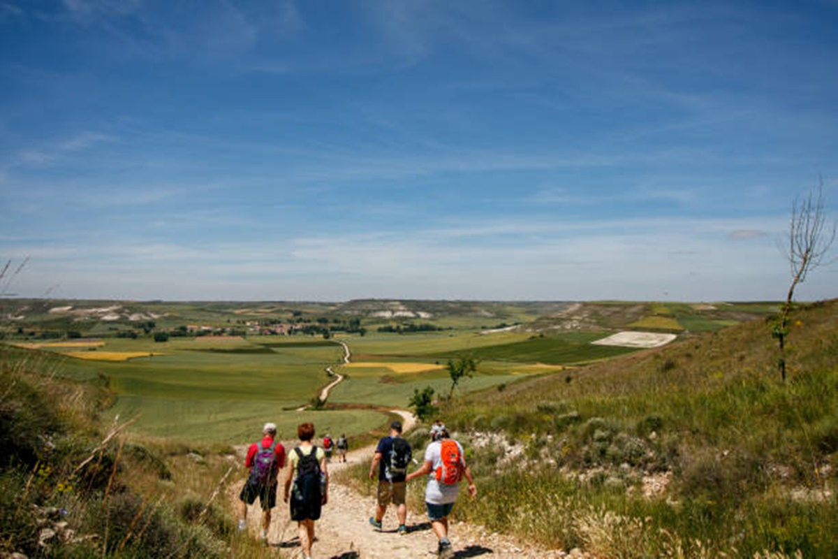 Descubra 7 dicas de caminhada para peregrinos