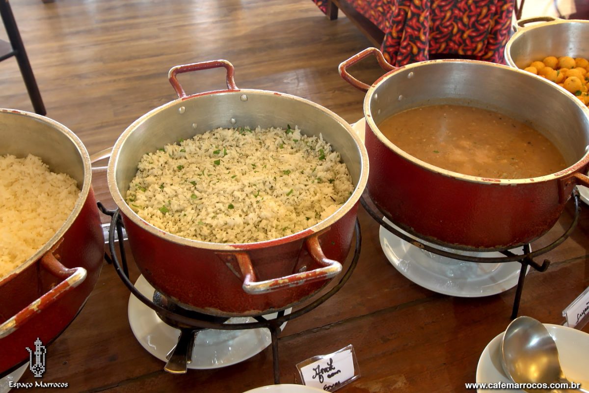 TOP 4 RESTAURANTES EM ÁGUAS DE LINDÓIA