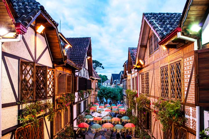 Descubra o Natal da Serra da Mantiqueira em Campos do Jordão!