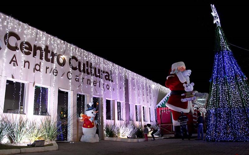 Diversas apresentações culturais chegam no Natal de Atibaia!