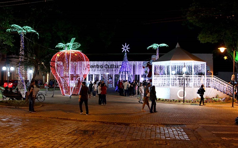Diversas apresentações culturais chegam no Natal de Atibaia!