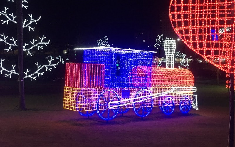 Primeiras luzes de Natal em Indaiatuba já estão acessas!