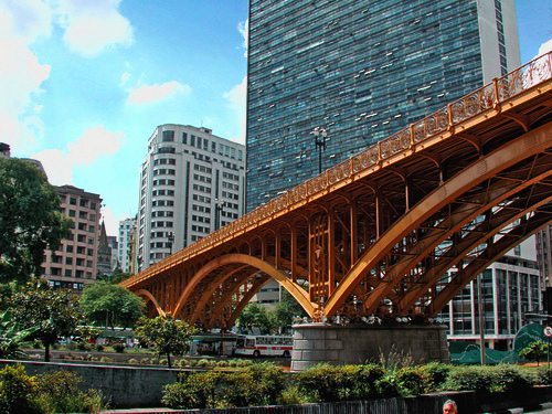 Quem Já Passou Pelo Viaduto do Chá em SP?