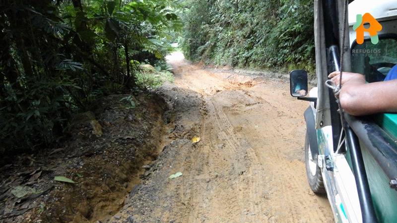 Cachoeira do Gato e Praia Castelhanos em Ilhabela