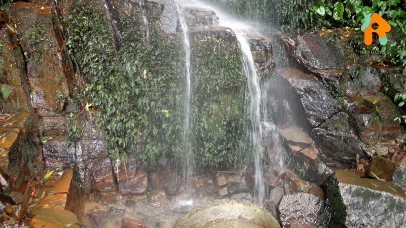 Cachoeira do Gato e Praia Castelhanos em Ilhabela