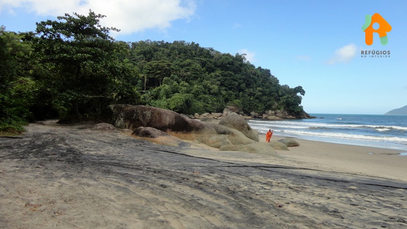 Cachoeira do Gato e Praia Castelhanos em Ilhabela