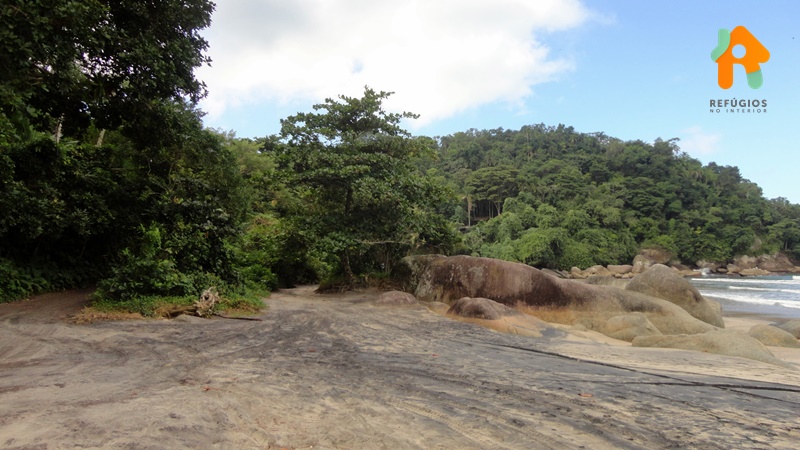 Cachoeira do Gato e Praia Castelhanos em Ilhabela