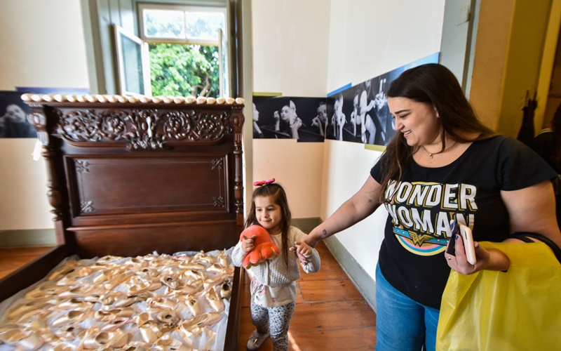 Museu Histórico de Jundiaí traz exposição com história e legado de Glória Rocha!