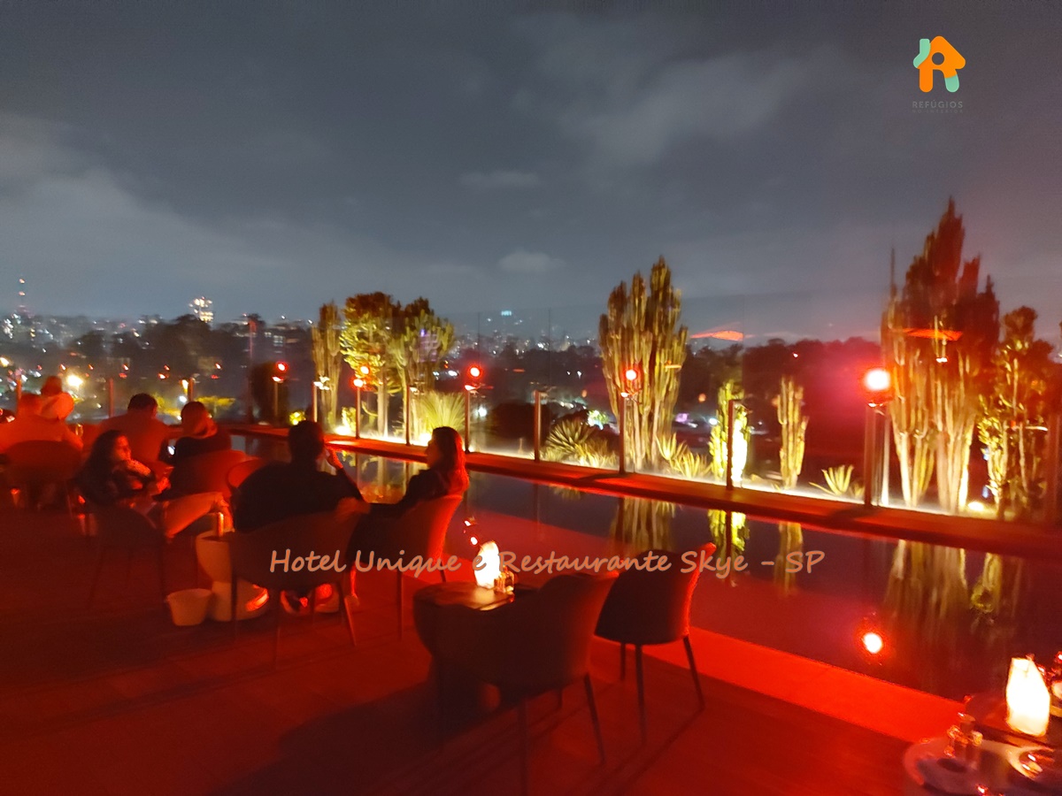 Hotel Unique e Skye Restaurante & Bar