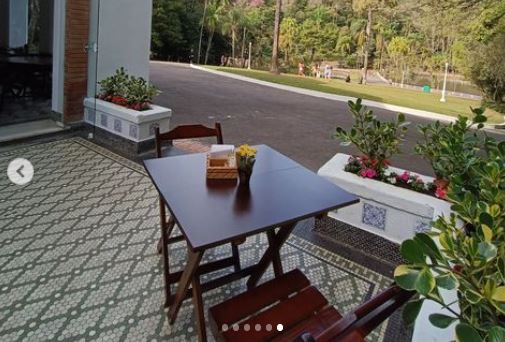 Café Colonial das Véia Agora No Palácio do Horto Florestal