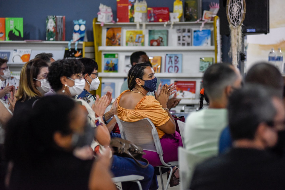 Jundiaí - 3ª edição da Festa Literária na Biblioteca Municipal neste dia (17)!