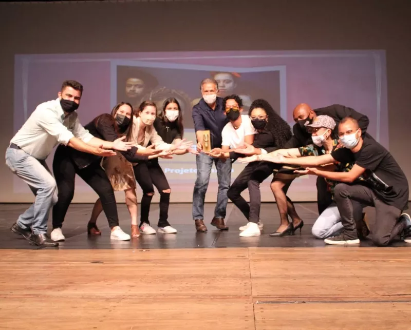 ‘Retalhos’ abre o Festival de Teatro de Vinhedo nesta sexta-feira (16)