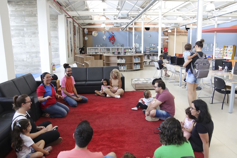 Jundiaí - Biblioteca e Fábrica das Infâncias Japy com contações de histórias!