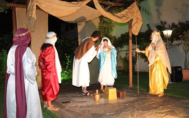 Jundiaí - Presépio Vivo leva a alegria do Natal aos jardins do Solar do Barão!