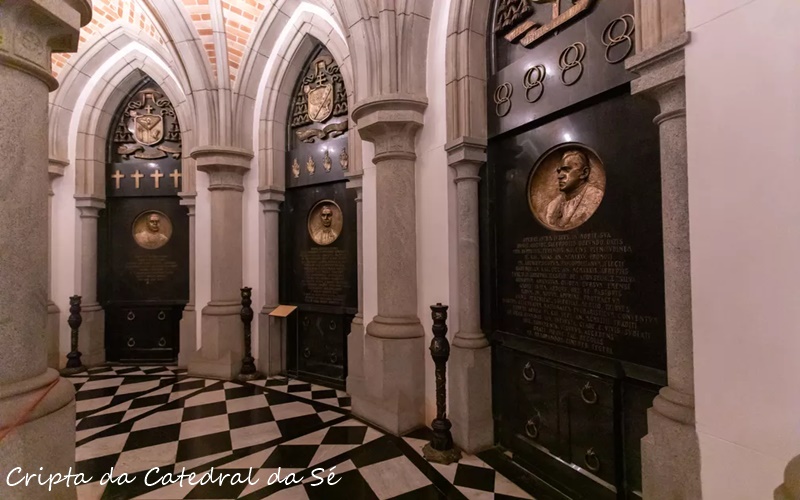 Quais são os melhores passeios subterrâneos para explorar em São Paulo?