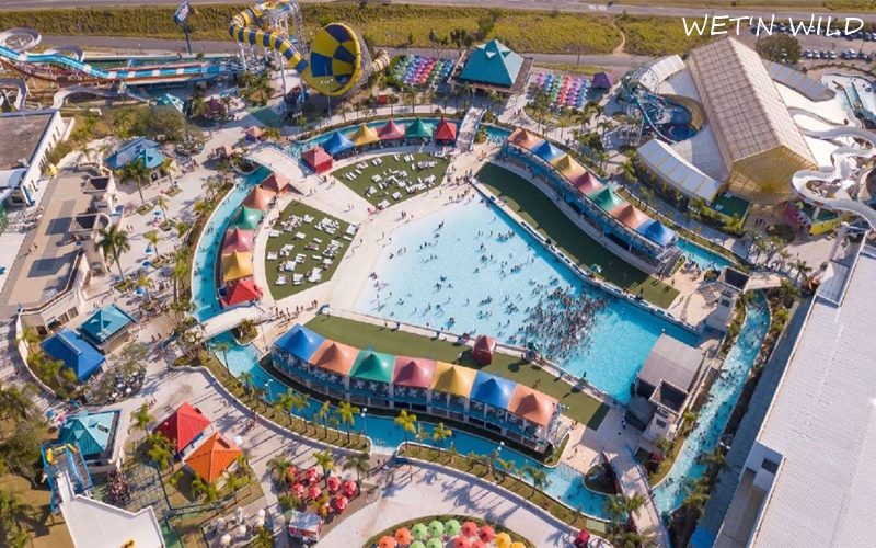 Os melhores parques aquáticos perto da capital para se divertir com a família!