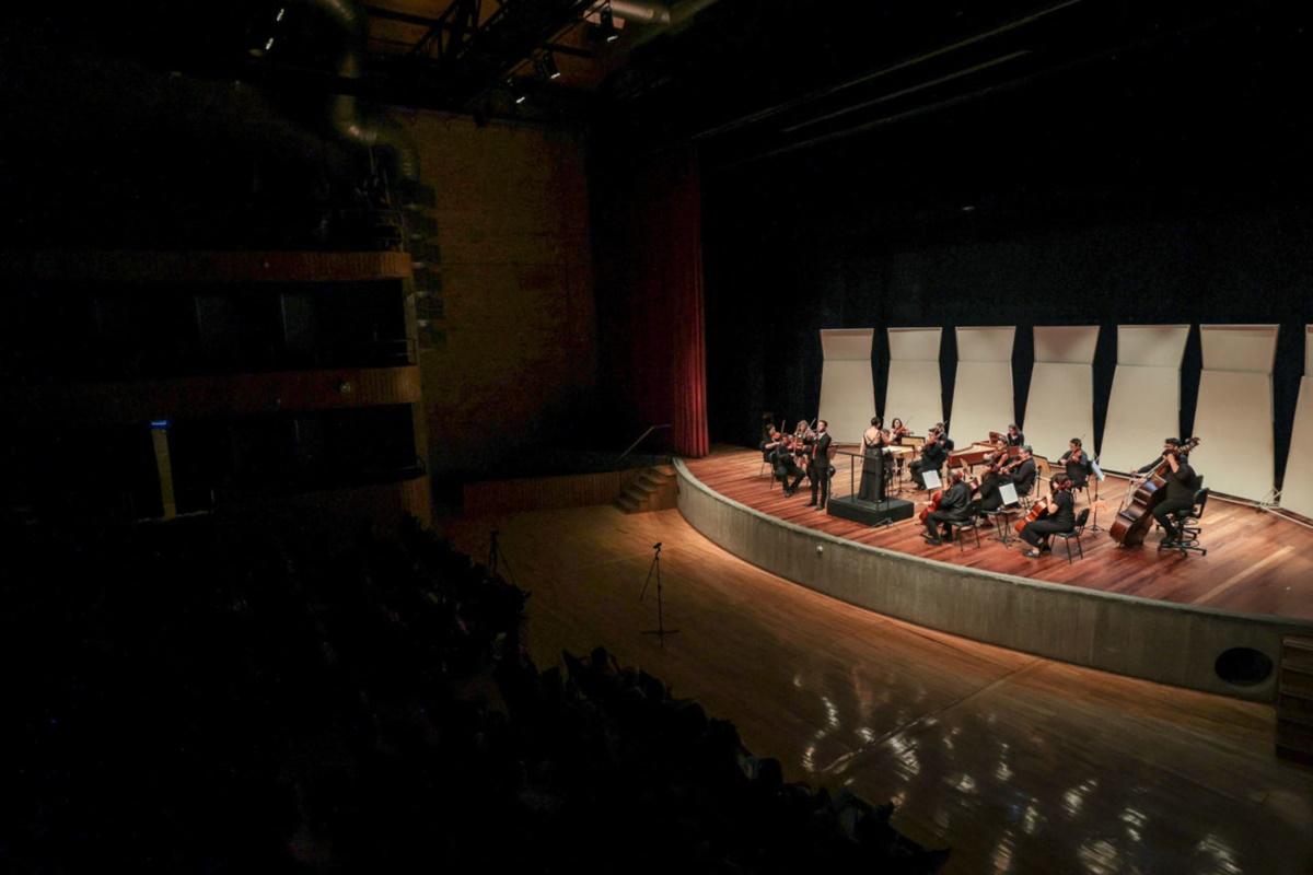 Jundiaí - Polytheama tem Enredança e diversos espetáculos no mês de abril!