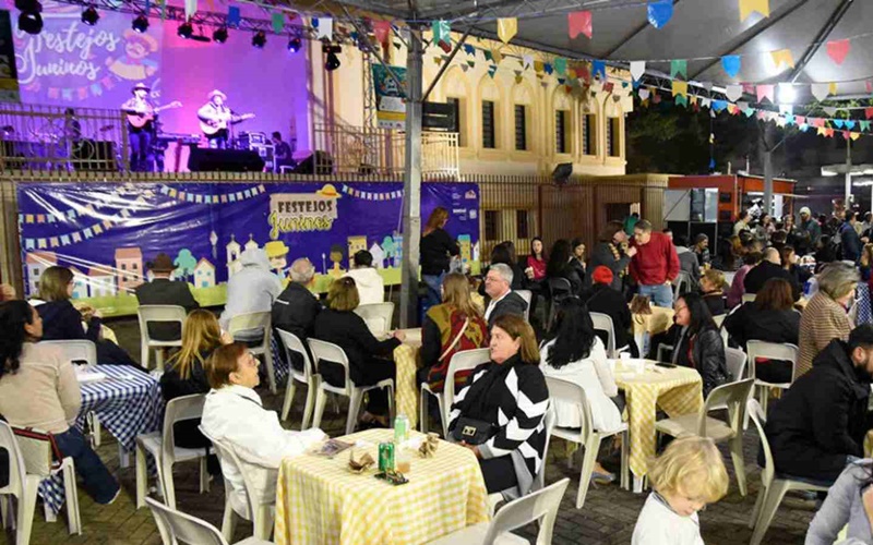 Jundiaí: Irá começar a Festa Junina da Praça do Coreto de Jundiaí!