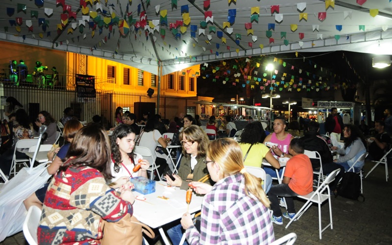 Jundiaí: Irá começar a Festa Junina da Praça do Coreto de Jundiaí!