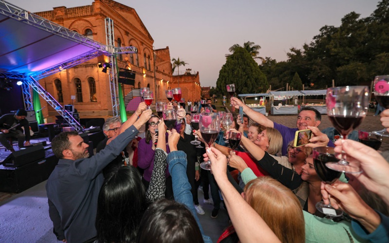 Dia do Vinho: Vinícolas levam qualidade do vinho de Jundiaí ao Expressa!