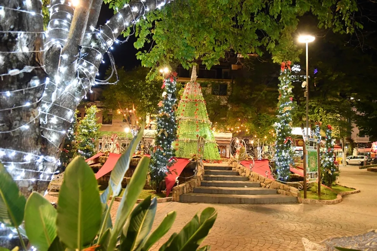 Conheça o Encanto das Luzes na Inesquecível Parada de Natal de Serra Negra