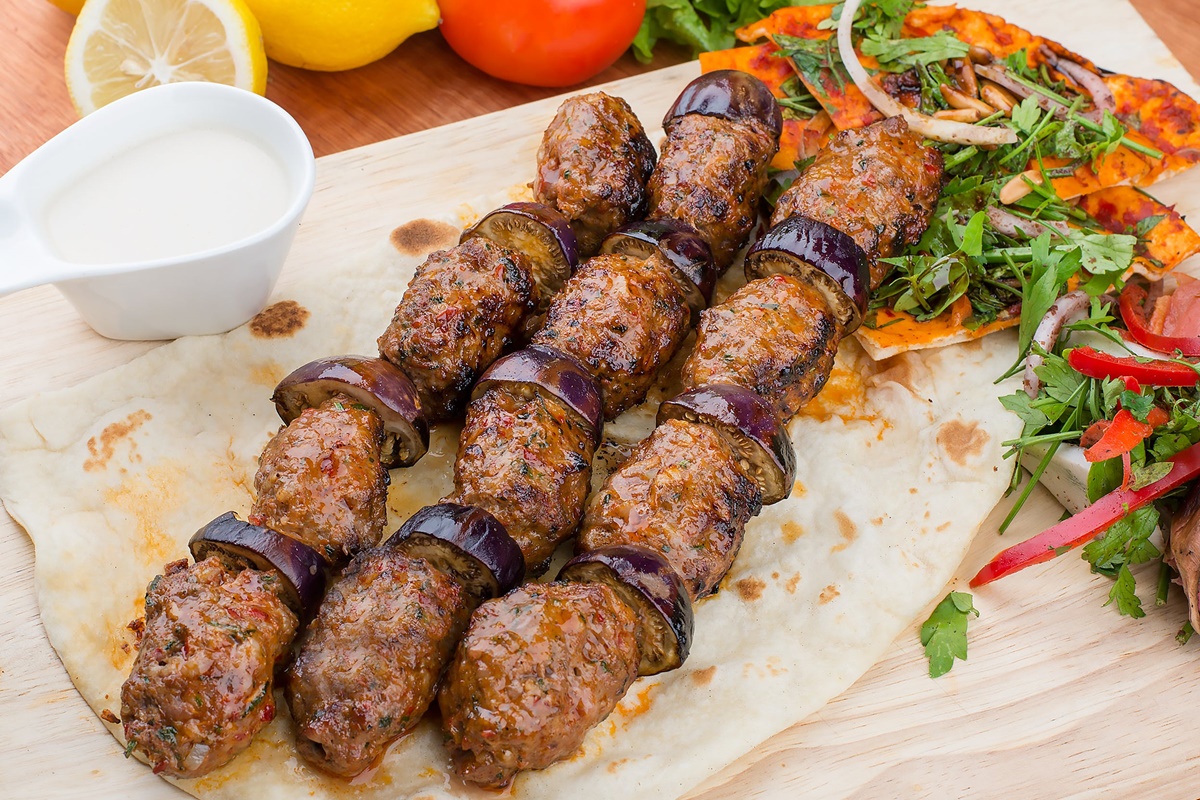 Descubra o Melhor da Culinária Árabe em São Paulo: 7 Restaurantes Imperdíveis