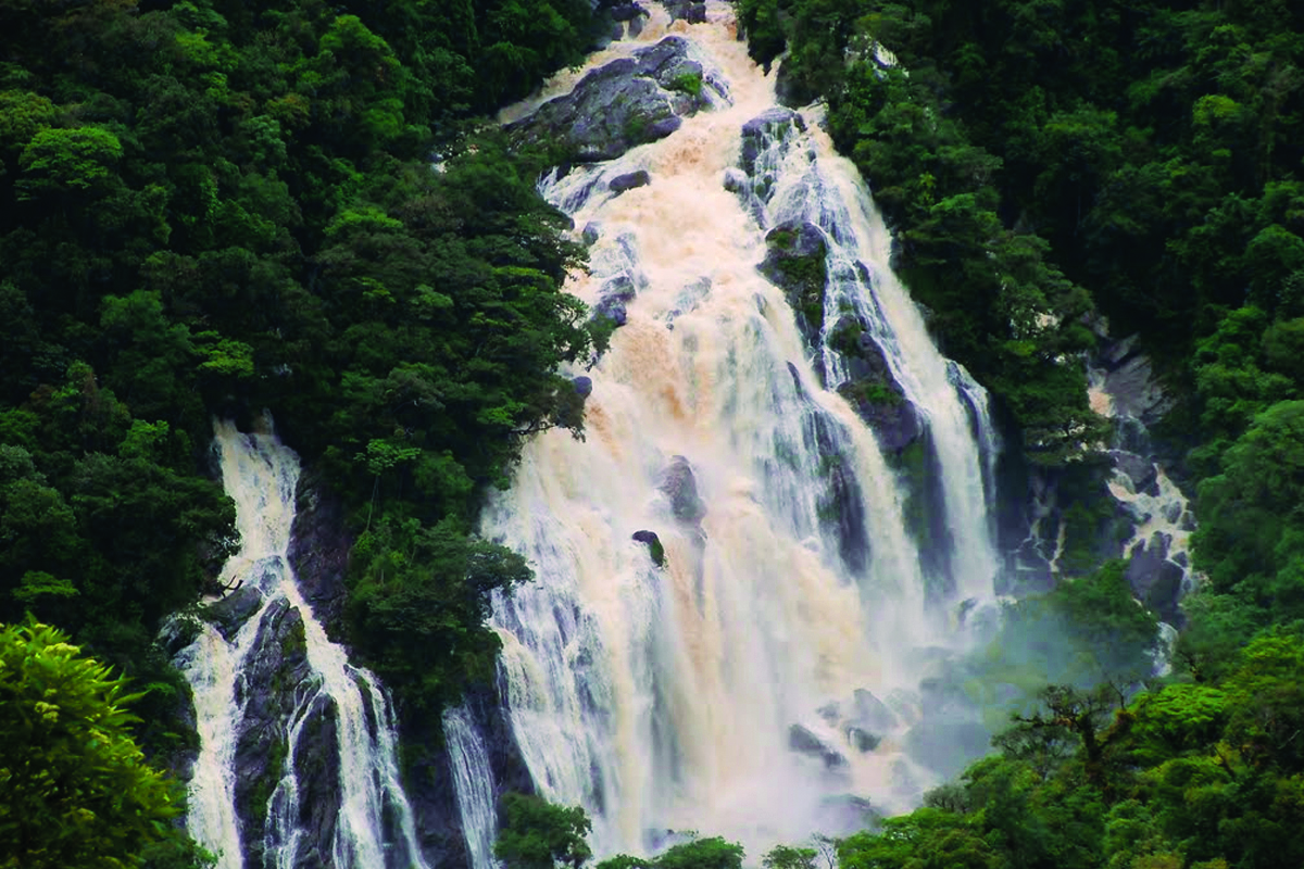Cachoeira do Elefante em Biritiba-Mirim - SP