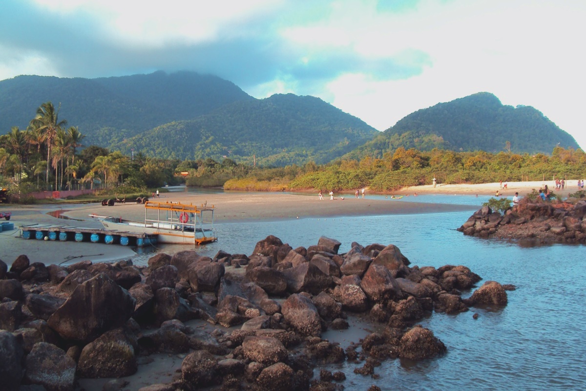Praia Guaraú em Peruíbe