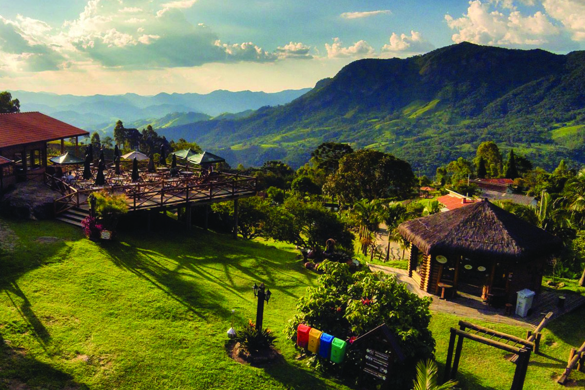 Restaurante Pedra do Baú - São Bento do Sapucaí - SP