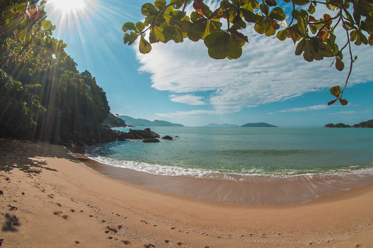 Praia da Caçandoquinha em Ubatuba