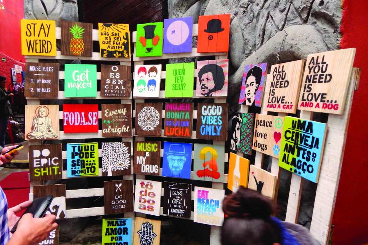 Feira de Artes da Praça Benedito Calixto - São Paulo - SP