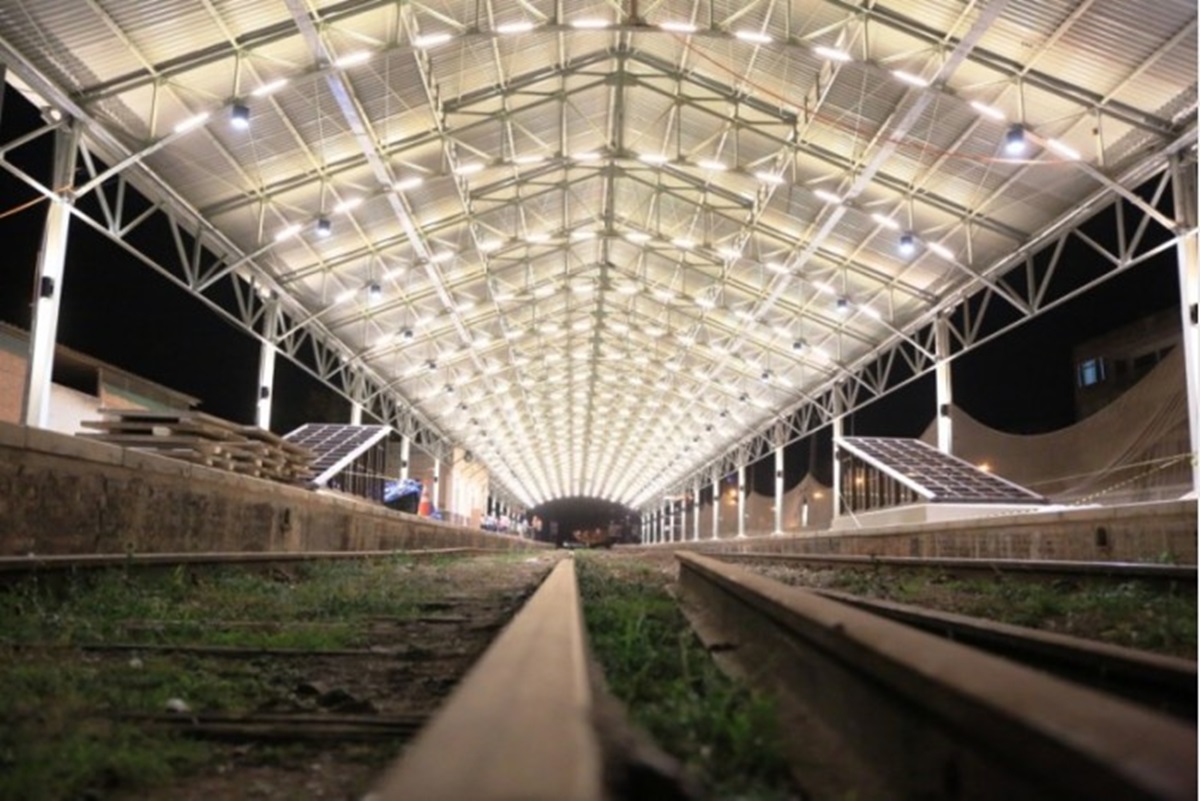 Estação Ferroviária De Louveira
