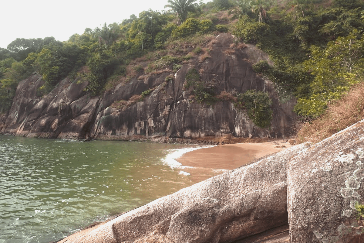 Praia Cheira Limão em Guarujá