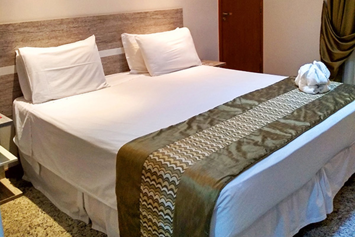 Colonial Plaza Hotel Pindamonhangaba - SP