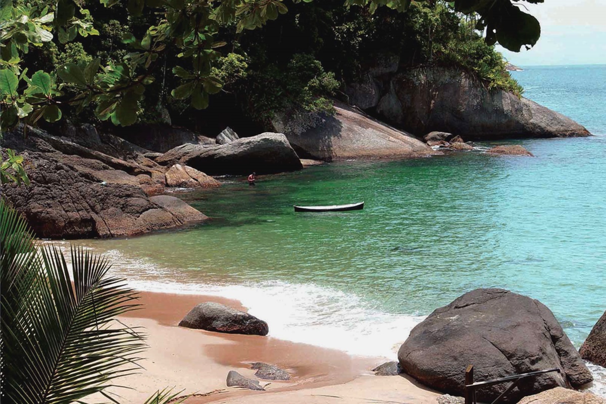 Praia da Guanxuma em Ilhabela - SP