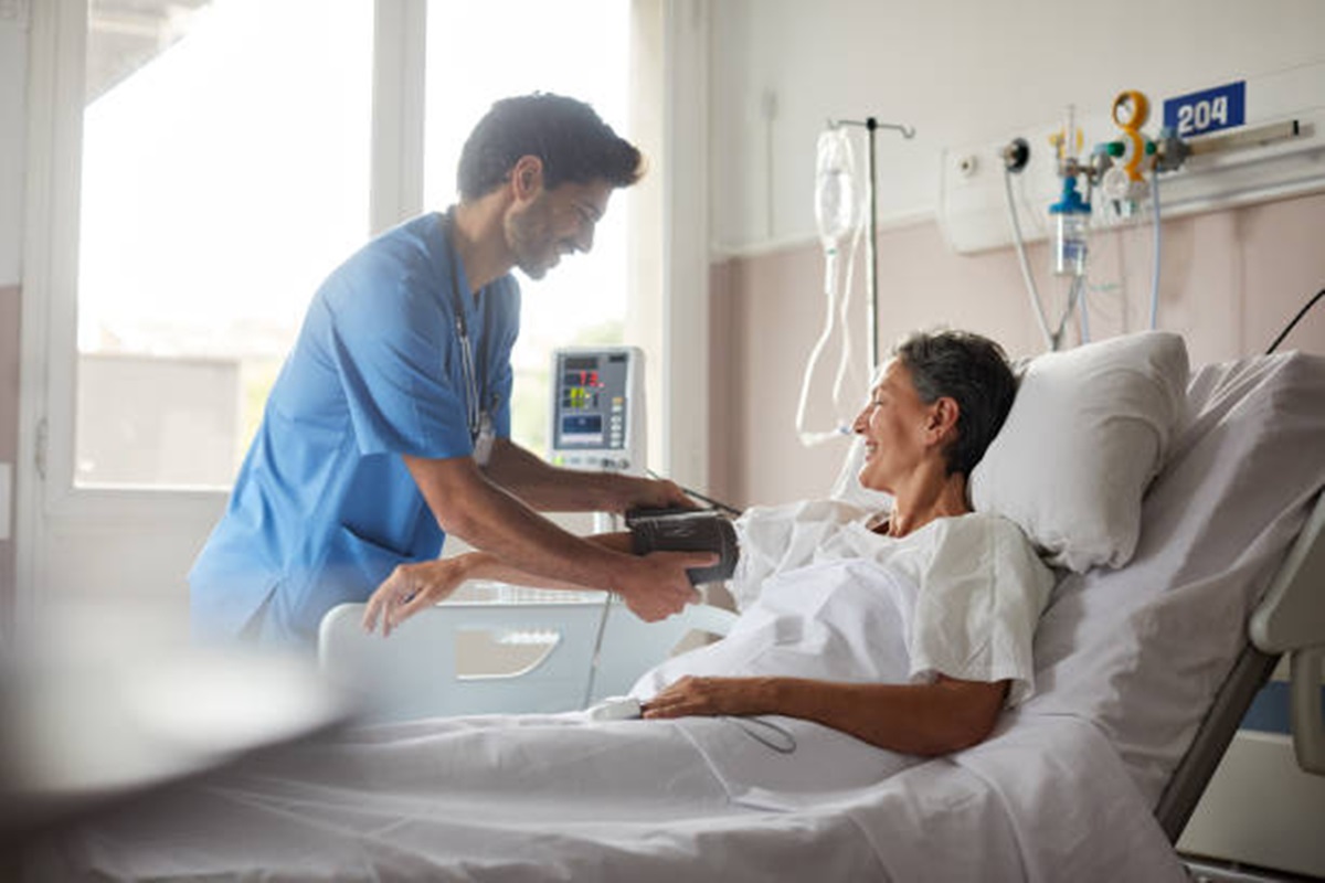 Hospitais em Alvinlândia - SP