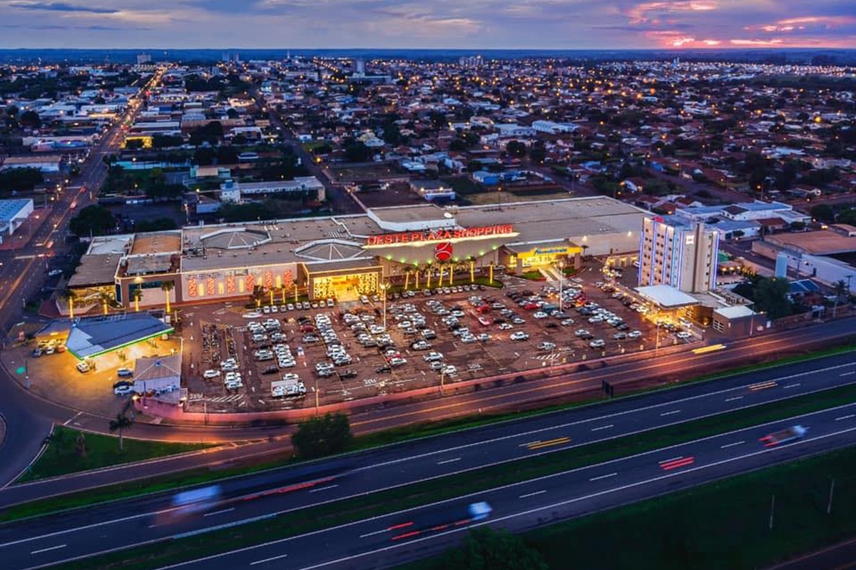 Oeste Plaza Shopping Andradina