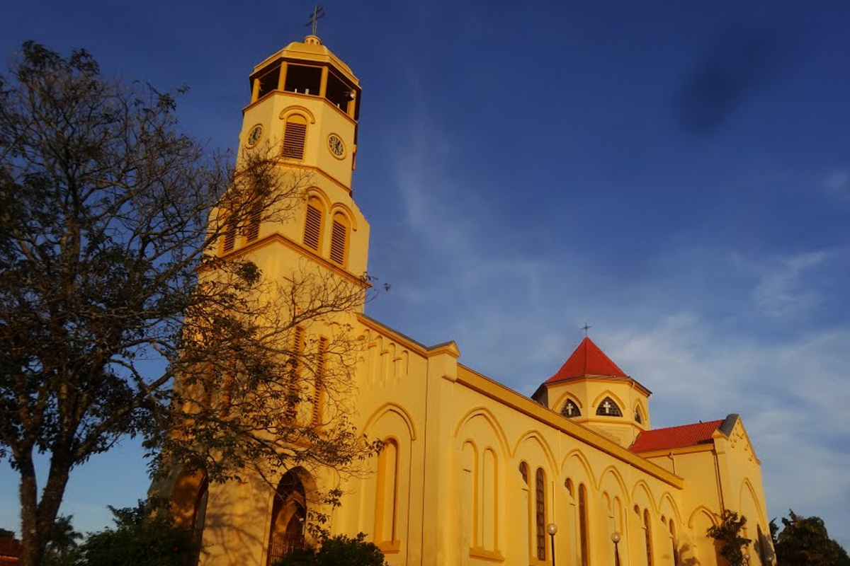 Paróquia do Senhor Bom Jesus do Mirante - Cabrália Paulista - SP