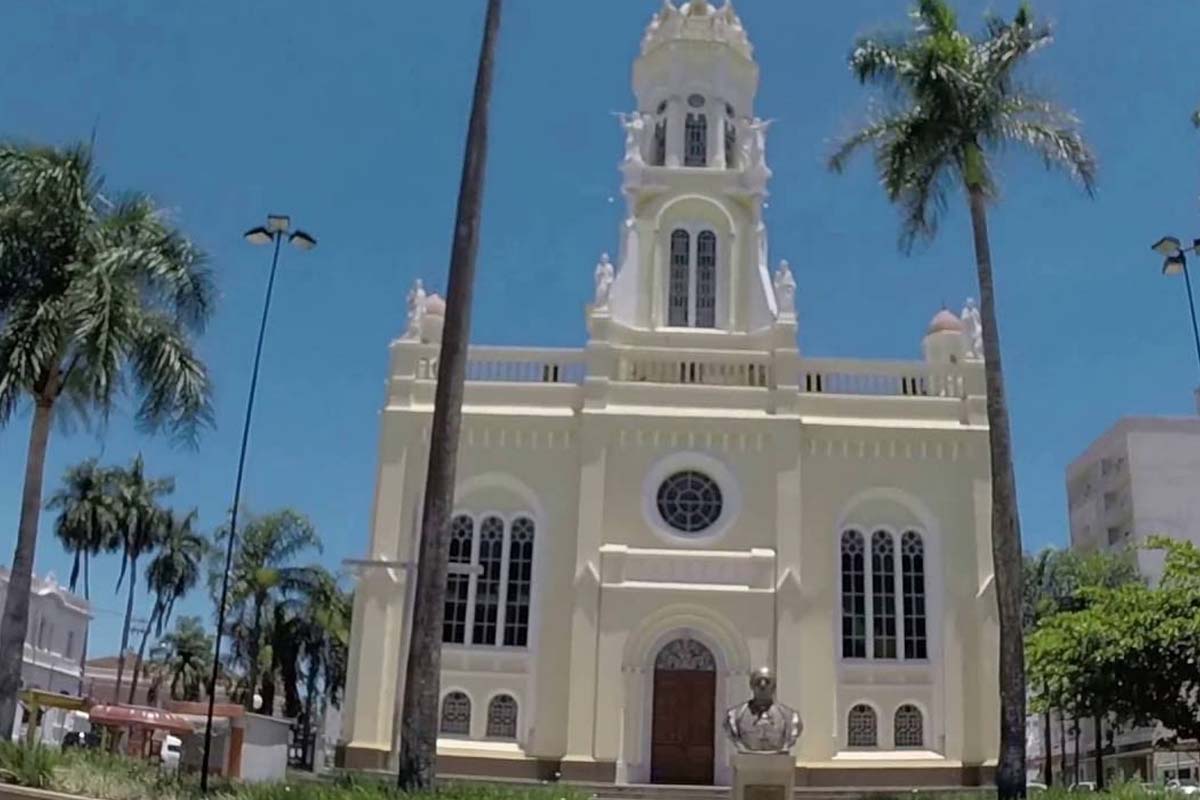 Praça da Independência - Espírito Santo do Pinhal
