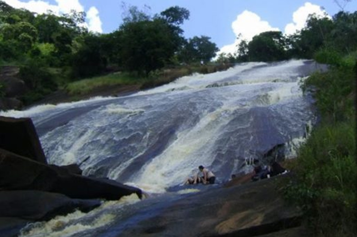 Cachoeira do Putim Santa Branca - SP