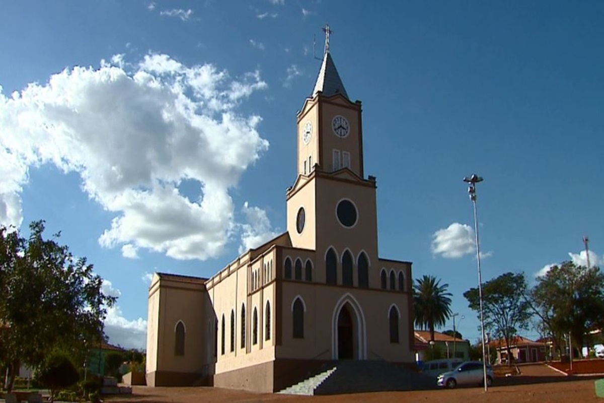 Prefeitura Municipal de Gavião Peixoto - SP