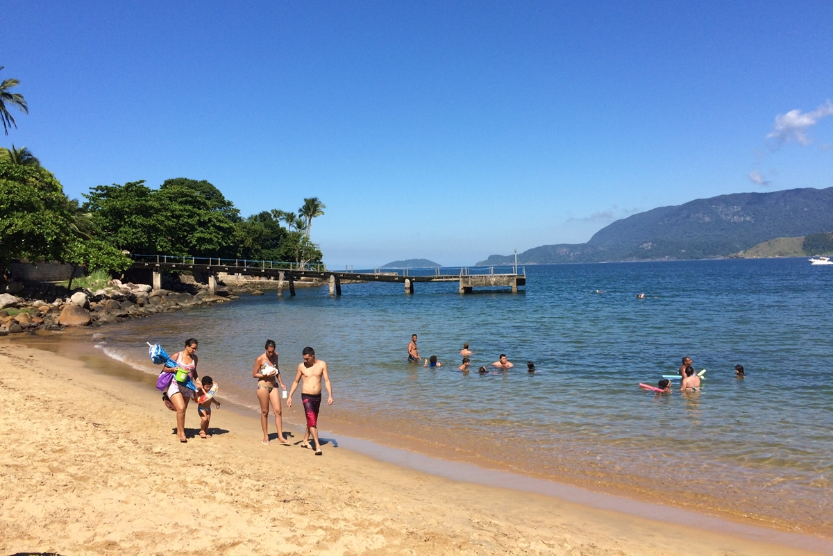 Praia da Feiticeira em Ilhabela