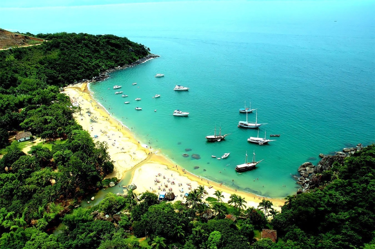Praia Jabaquara em Ilhabela