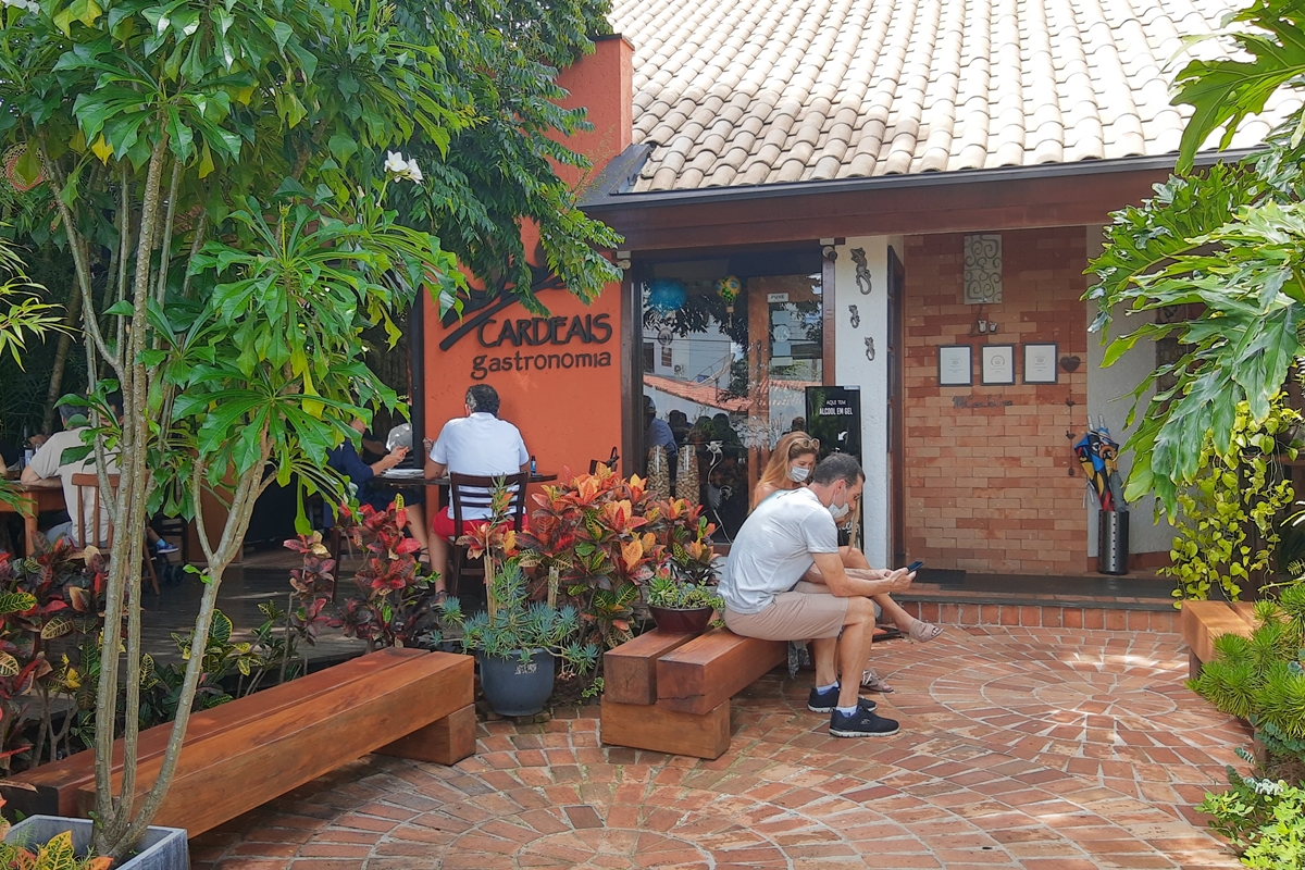 Restaurante Cardeais em Vinhedo
