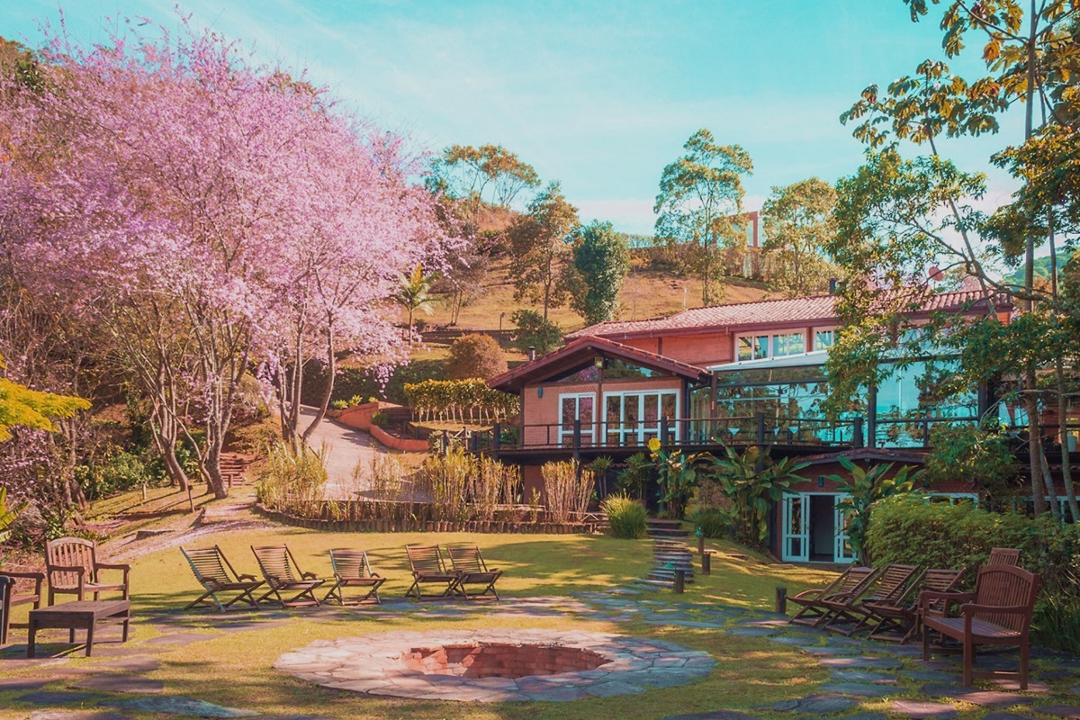 Pousada A Rosa e o Rei em São José dos Campos - SP