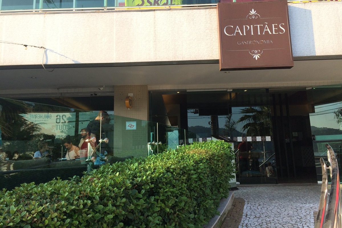 Restaurante Capitães Gastronomia em Santos