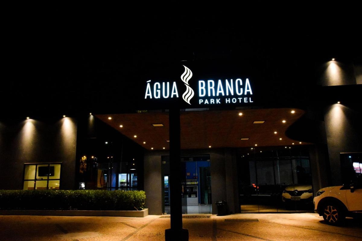 Água Branca Park Hotel em Araçatuba - SP